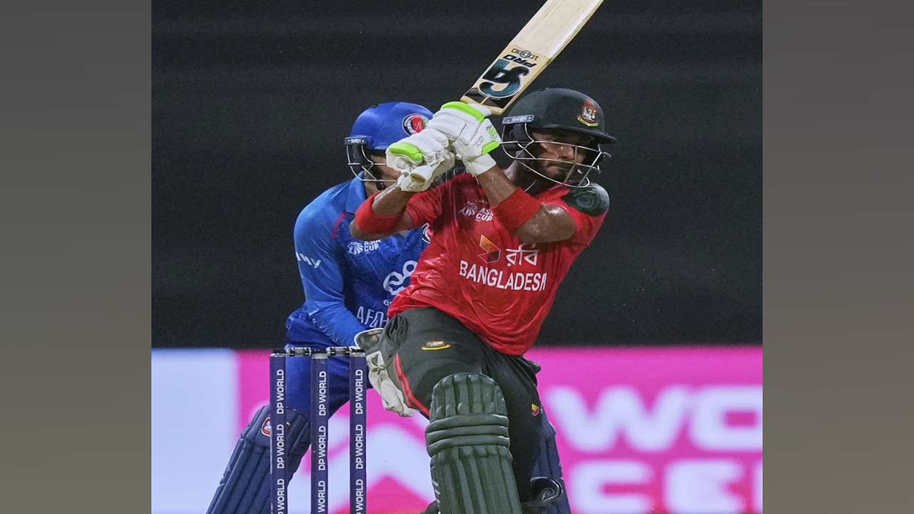 তানজিদ তামিমের ফিফটিতে ১৫৫ রানের লক্ষ্য দিয়েছে বাংলাদেশ