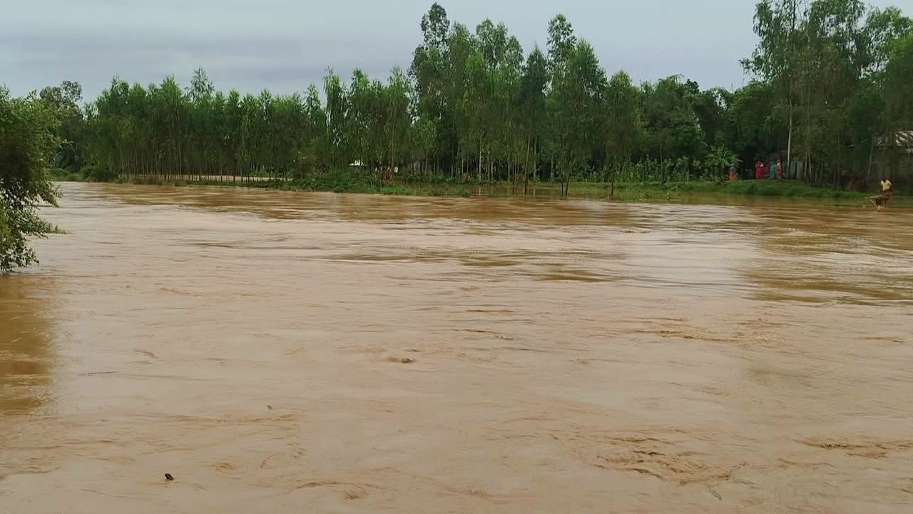 শেরপুরে পাহাড়ি ঢলে দুইজন নিখোঁজ, একজনের মরদেহ উদ্ধার