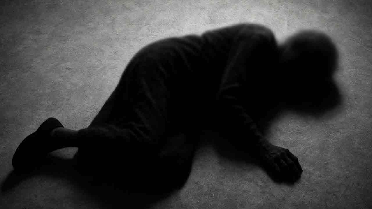 নাটোরে বৃদ্ধাকে মুখ থেঁতলে হত্যা করেছে দুর্বৃত্তরা