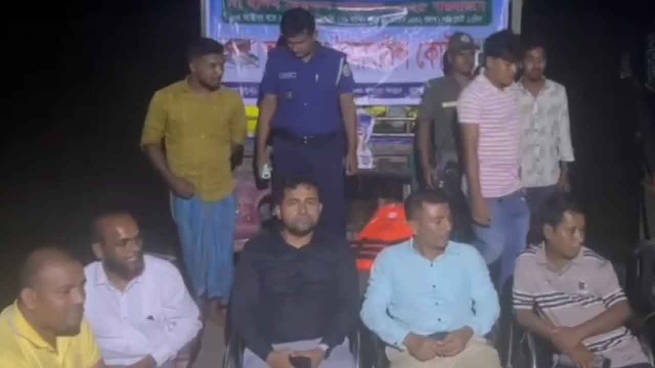 রাঙ্গাবালীতে মা ইলিশ সংরক্ষণে বিশেষ অভিযান, ১০ হাজার মিটার জাল ধ্বংস