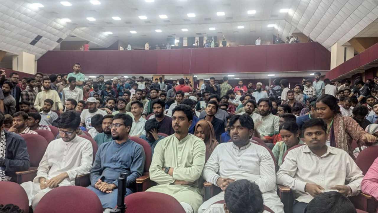 ২৩ পদের মধ্যে ২০টিতেই শিবিরের নিরঙ্কুশ জয়