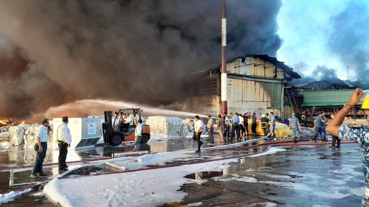 শাহজালাল বিমানবন্দরে অগ্নিকাণ্ড, ৬ সদস্যের তদন্ত কমিটি গঠন