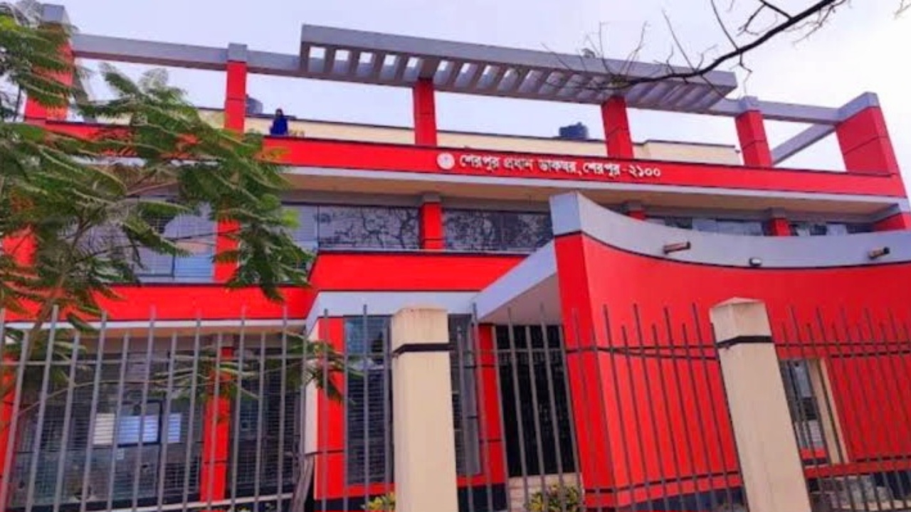 জাল টাকা সরবরাহে দুই কর্মচারী গ্রেপ্তার