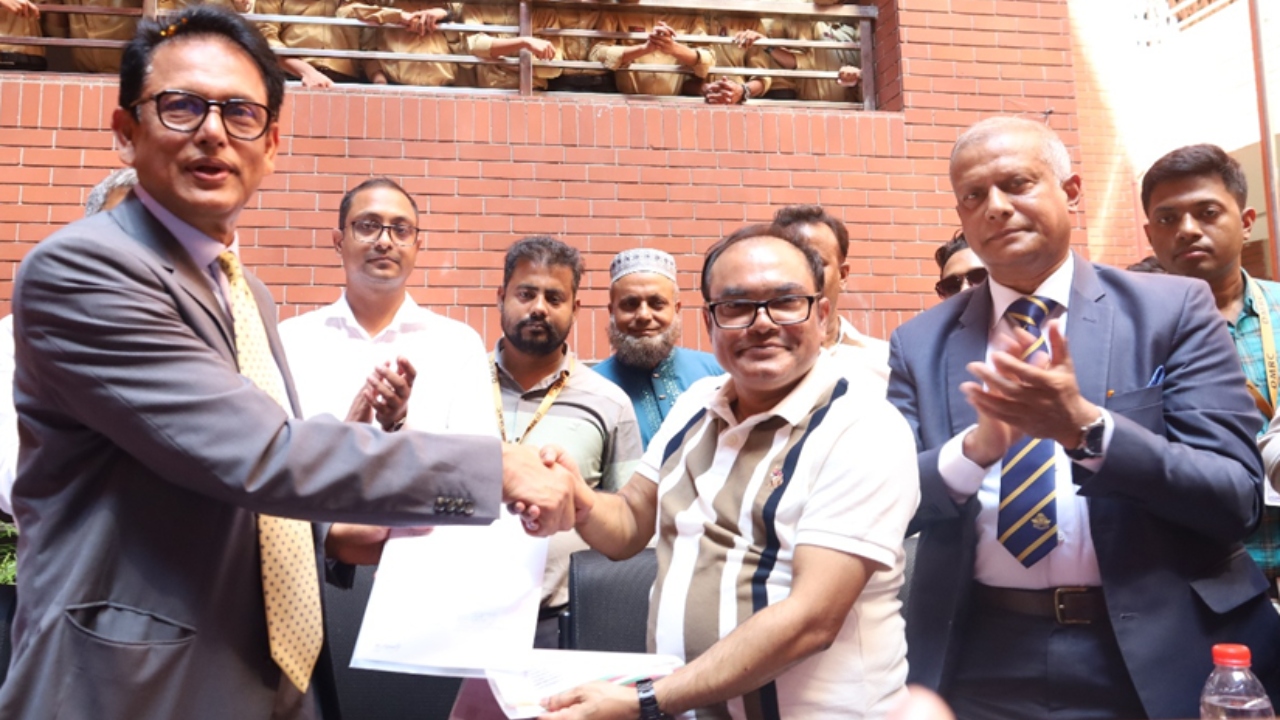 অতীশ দীপঙ্কর বিশ্ববিদ্যালয় ও ড. মাহাবুবুর রহমান মোল্লা ইনস্টিটিউটের মধ্যে সমঝোতা স্মারক স্বাক্ষর