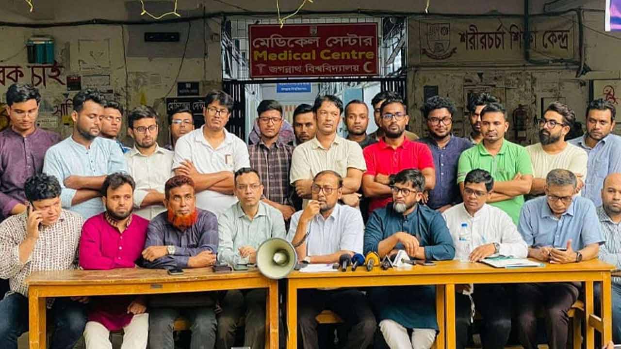 জবি শিক্ষার্থী জুবায়েদ হত্যাকাণ্ড নিয়ে &lsquo;রহস্যময়&rsquo; তথ্য জানালেন অধ্যাপক রইছ উদ্দীন