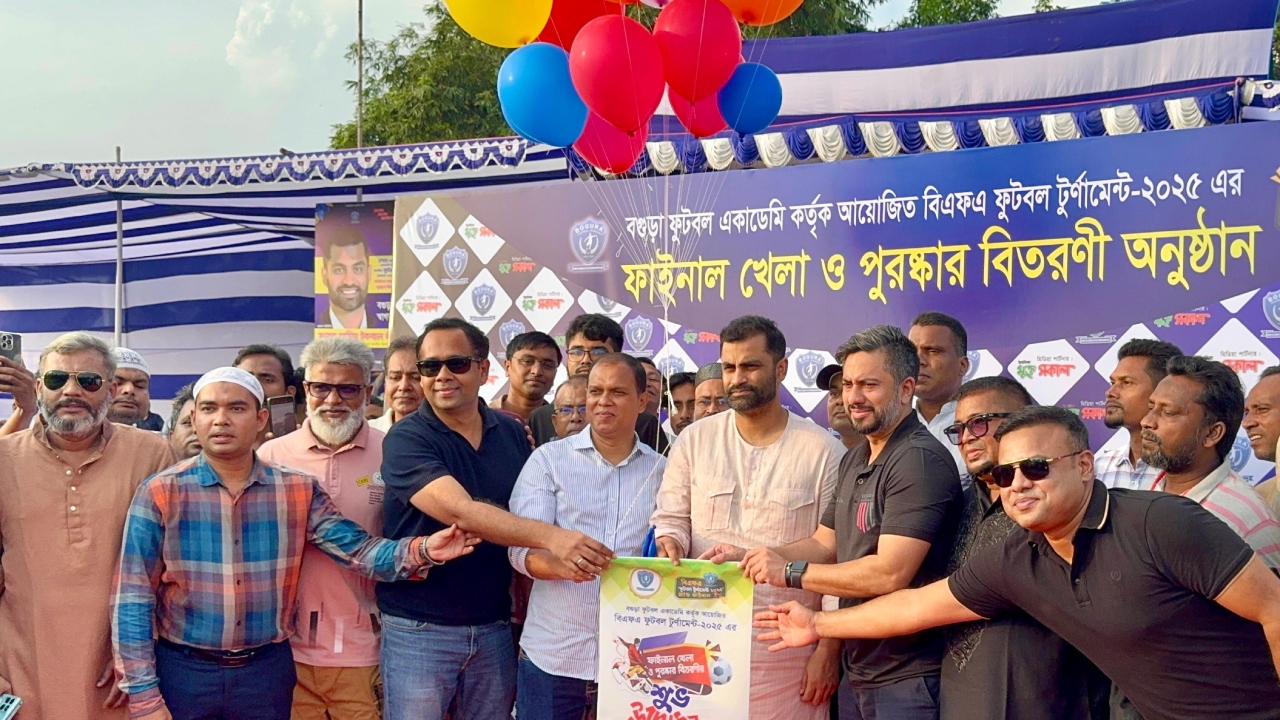 রাজনীতিতে নয়, খেলাধুলার উন্নয়নেই কাজ করতে চাই: তামিম ইকবাল