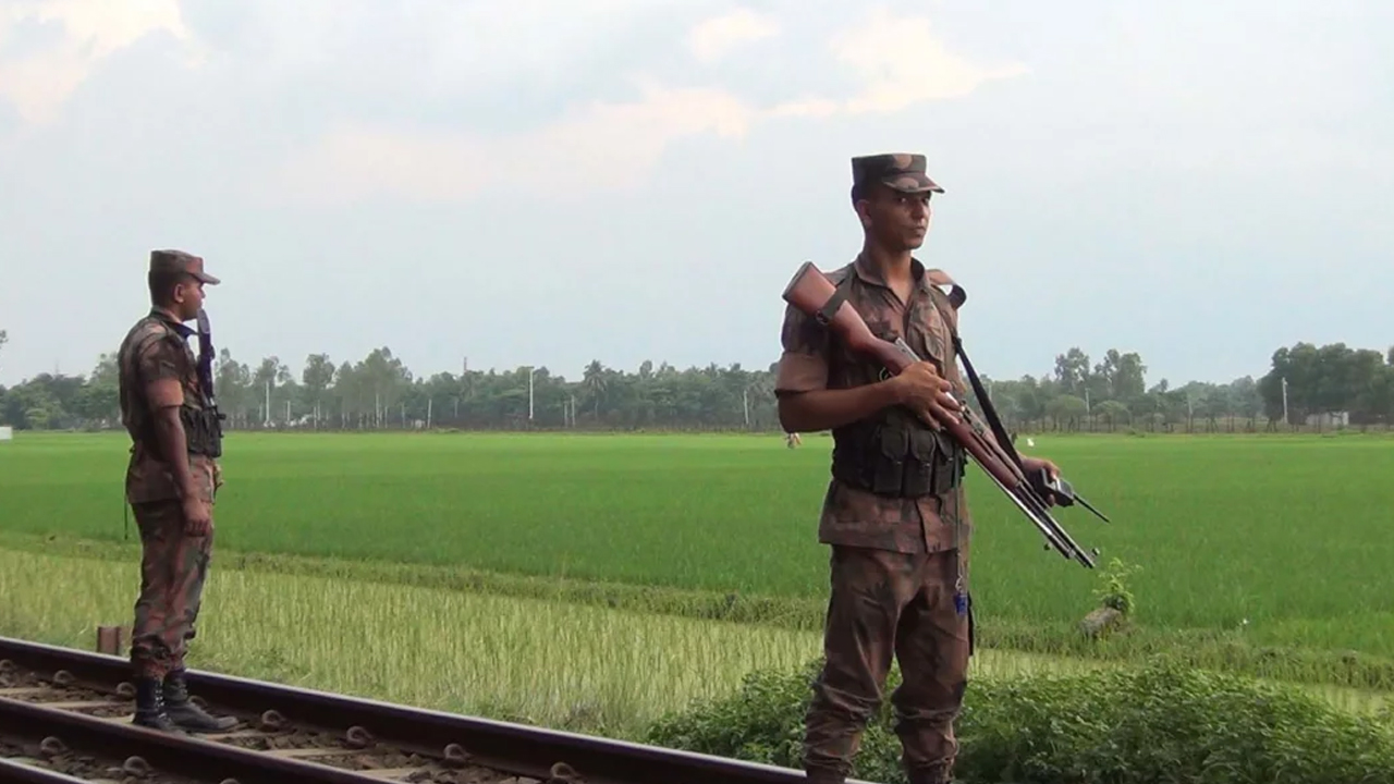 জাল টাকা প্রবেশ প্রতিরোধে হিলি সীমান্তে বাড়তি সতর্কতা