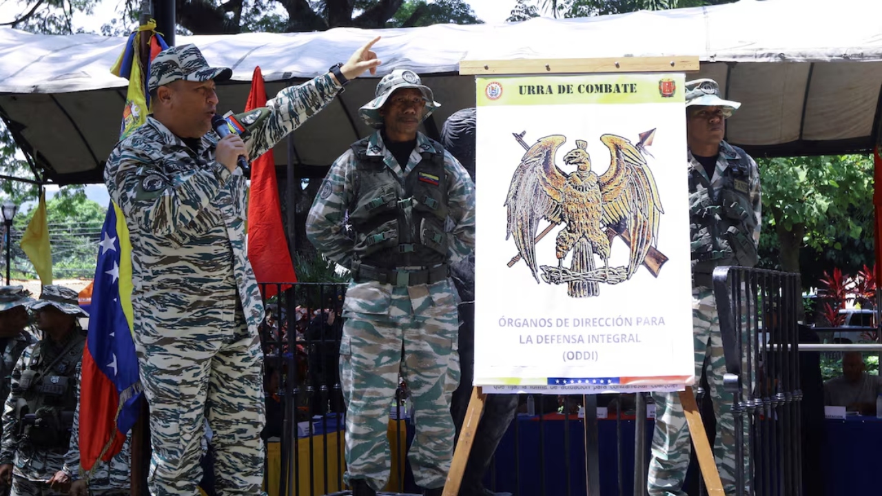 যুক্তরাষ্ট্রের হামলার আশঙ্কায় গেরিলা প্রস্তুতি নিচ্ছে ভেনিজুয়েলা