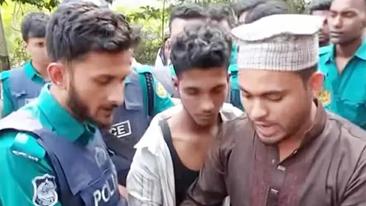 ধানমন্ডি ৩২ থেকে সন্দেহভাজন কিশোর ও যুবক আটক