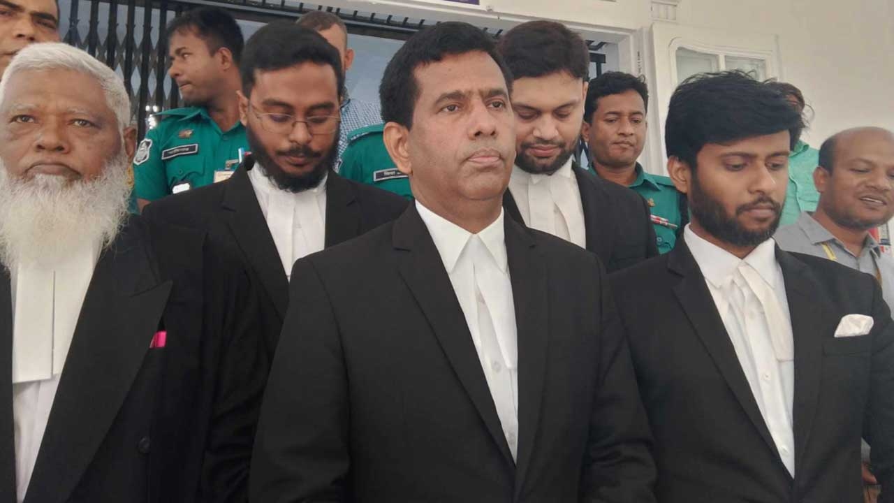 বিশ্বের যেকোনো আদালতেই শেখ হাসিনার একই সাজা হতো : চিফ প্রসিকিউটর