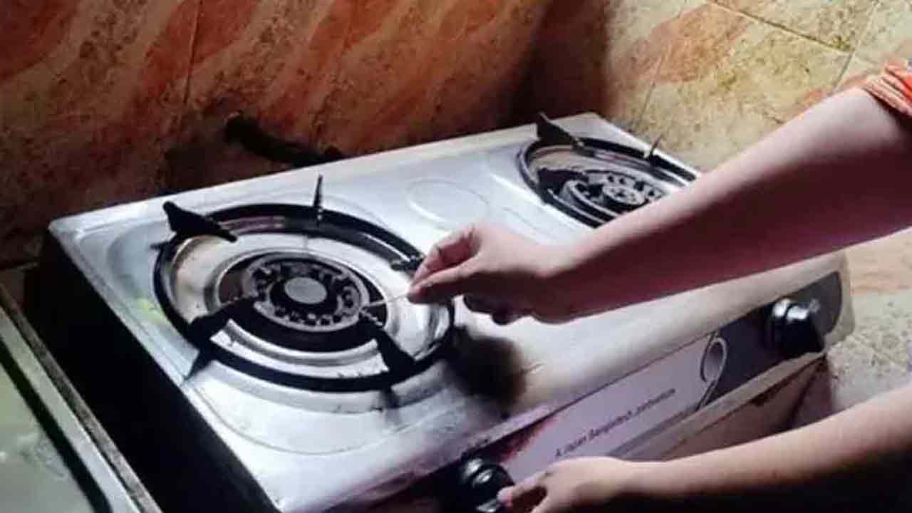ফেটে গেছে পাইপলাইন, বিভিন্ন এলাকায় গ্যাস সরবরাহ বন্ধ