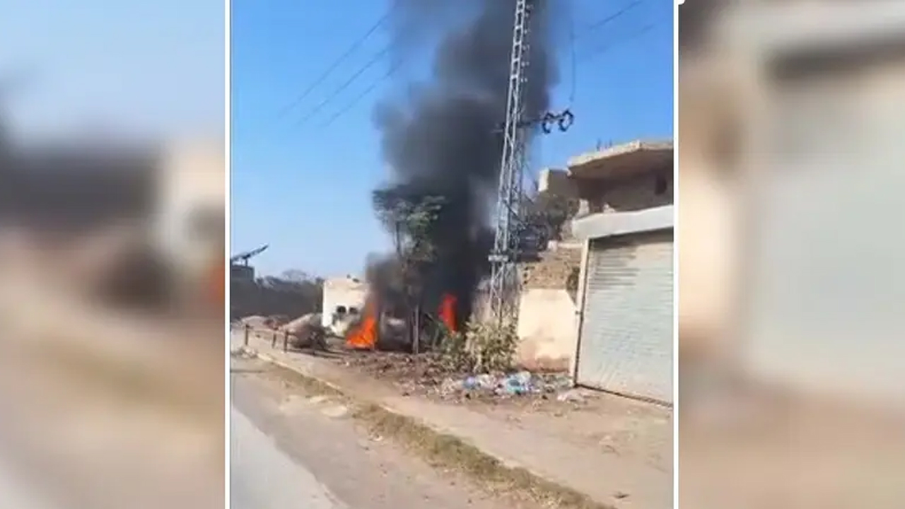 পাকিস্তানে বন্দুক হামলায় সহকারী কমিশনারসহ নিহত ৪