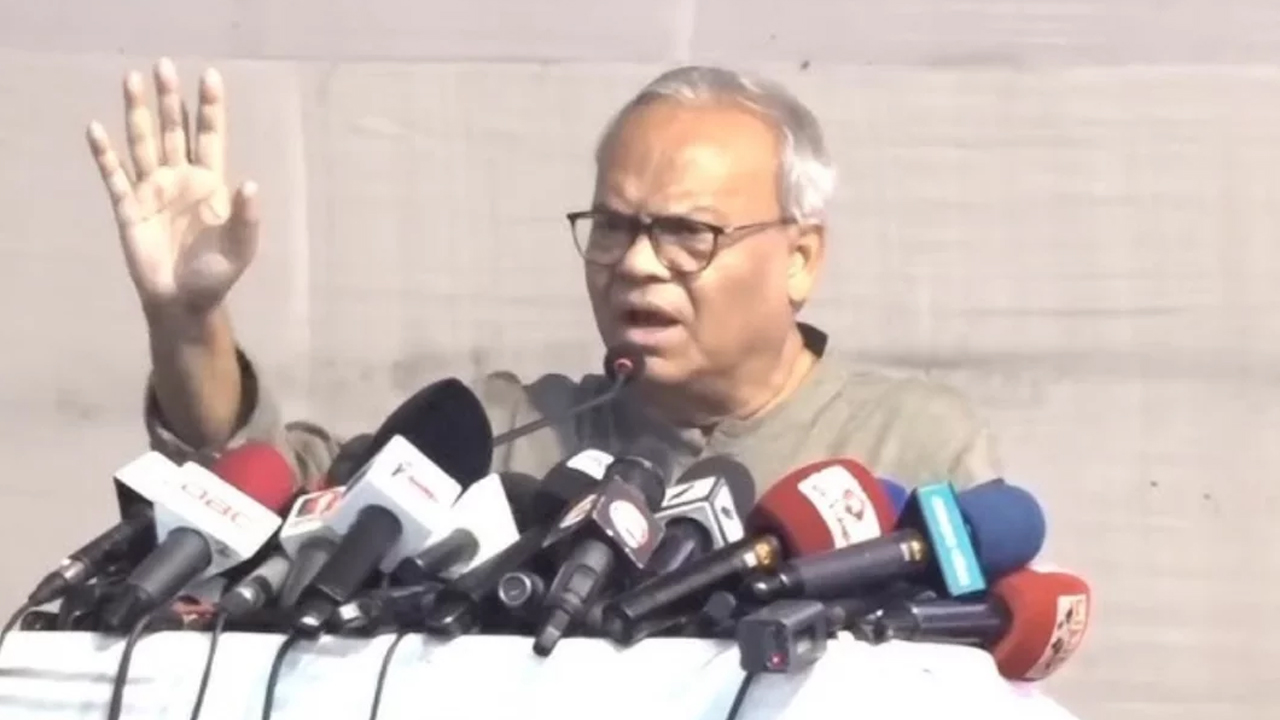 বিএনপির আমলে শেয়ার বাজারে ধস নামেনি: রিজভী