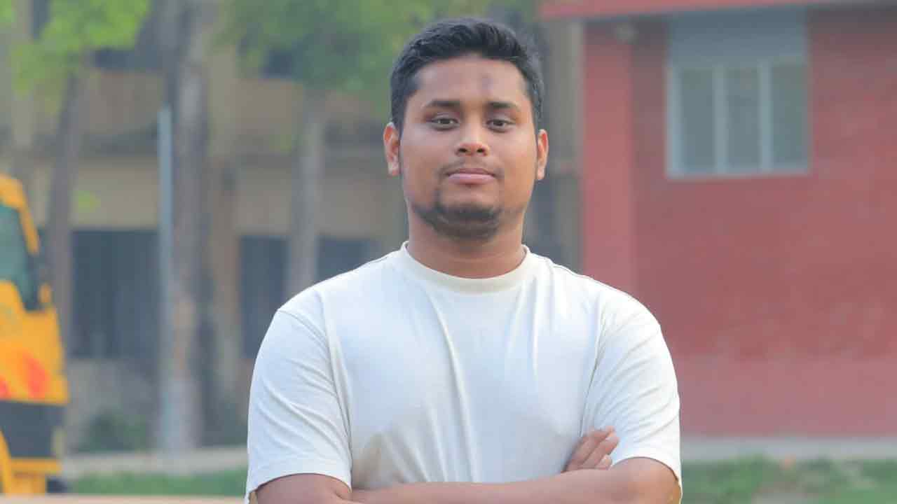ভারতকে নিয়ে হাসনাত আবদুল্লাহর পোস্ট ভাইরাল