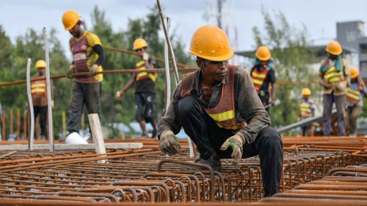 সিন্ডিকেটে আটকা মালয়েশিয়ার শ্রমবাজার