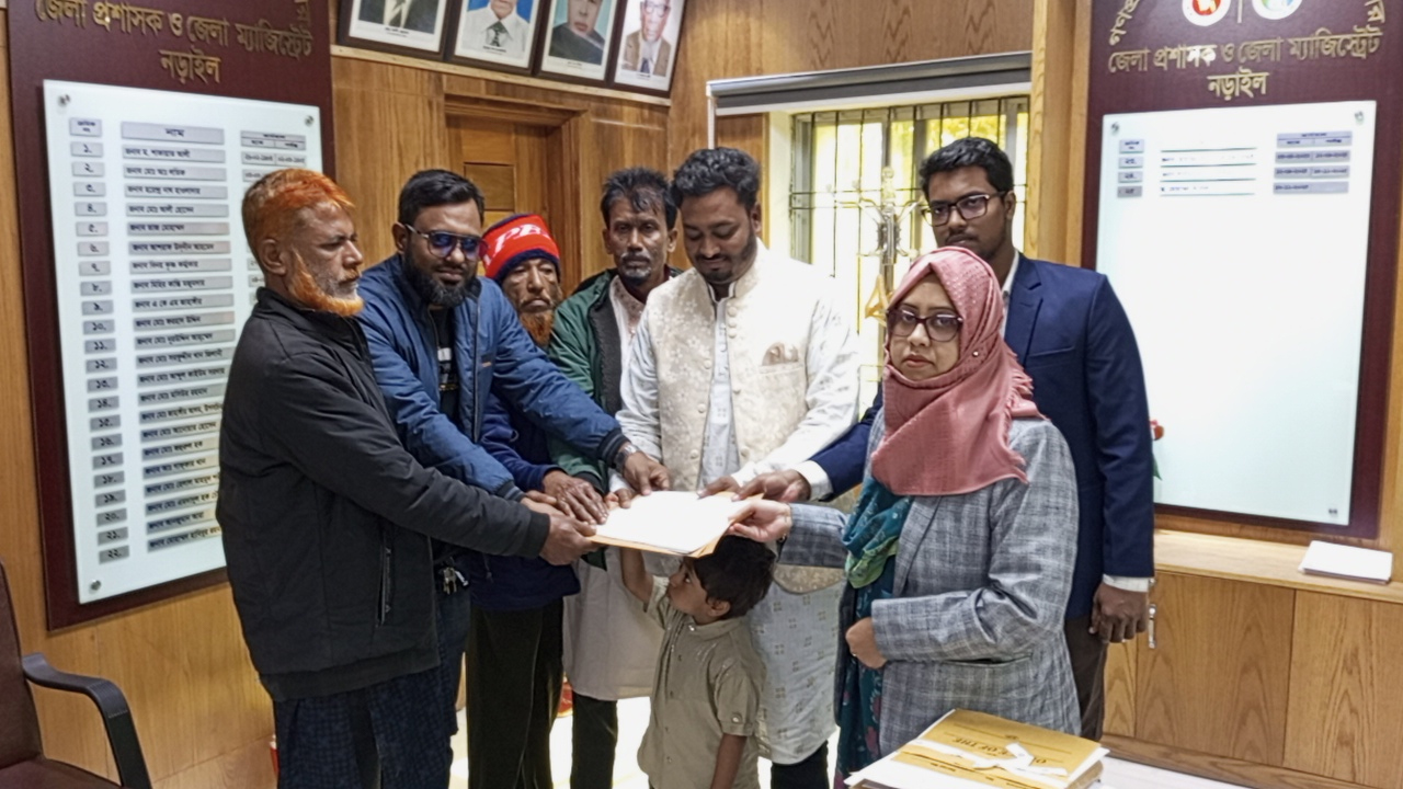 নড়াইলের দুটি আসনে ১৪ জনের মনোনয়নপত্র সংগ্রহ