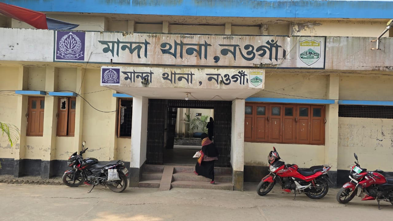 স্ত্রীকে পিটিয়ে হত্যার অভিযোগ, স্বামীসহ আটক ৩