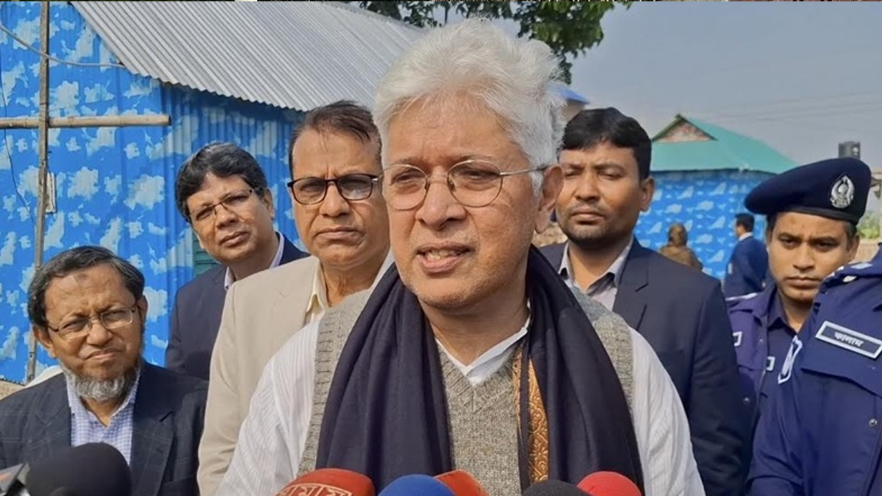 &lsquo;সরকার দেশের প্রত্যেকটা মানুষকে নিরাপত্তা দেওয়ার চেষ্টা করছে&rsquo;