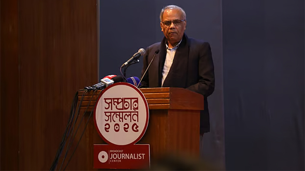 গণমাধ্যম সংস্কার কমিশনের একটি প্রস্তাবও বাস্তবায়ন হয়নি: কামাল আহমেদ