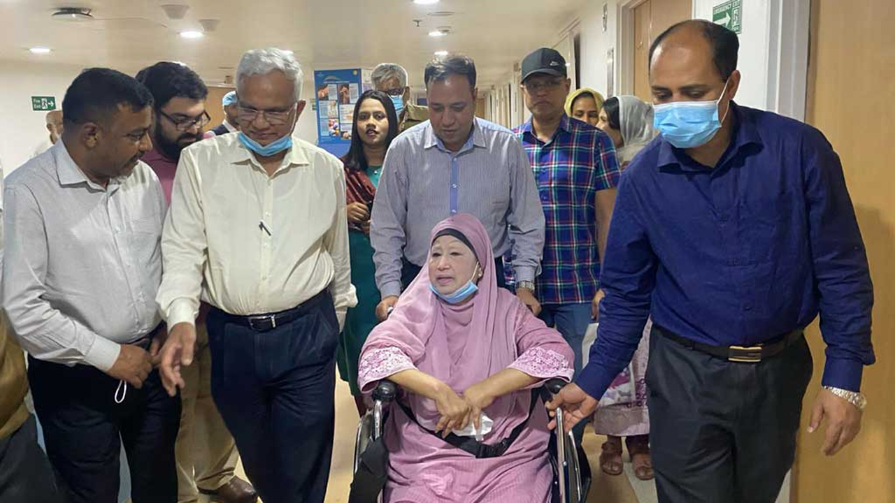 মৃত ঘোষণার সময় তারেক রহমানসহ বেগম জিয়ার পাশে যারা ছিলেন&nbsp;