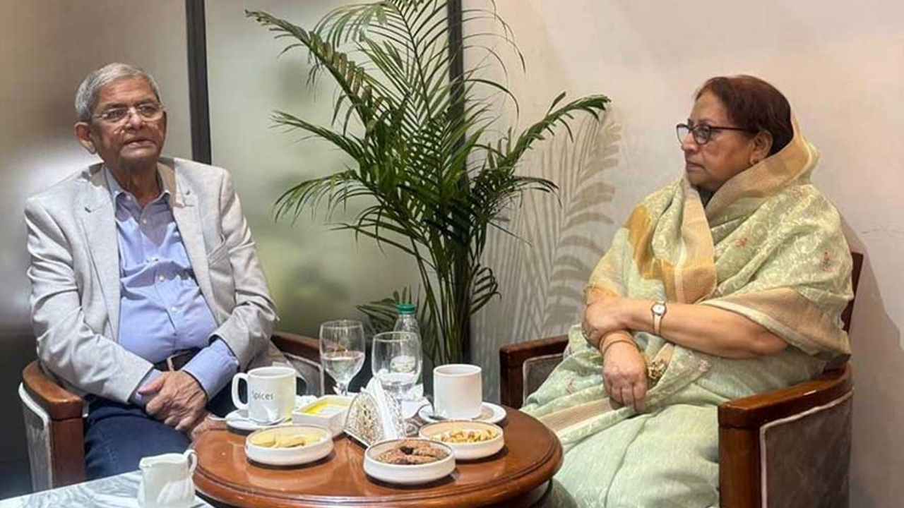 স্ত্রীকে নিয়ে মির্জা ফখরুলের আবেগঘন ফেসবুক পোস্ট