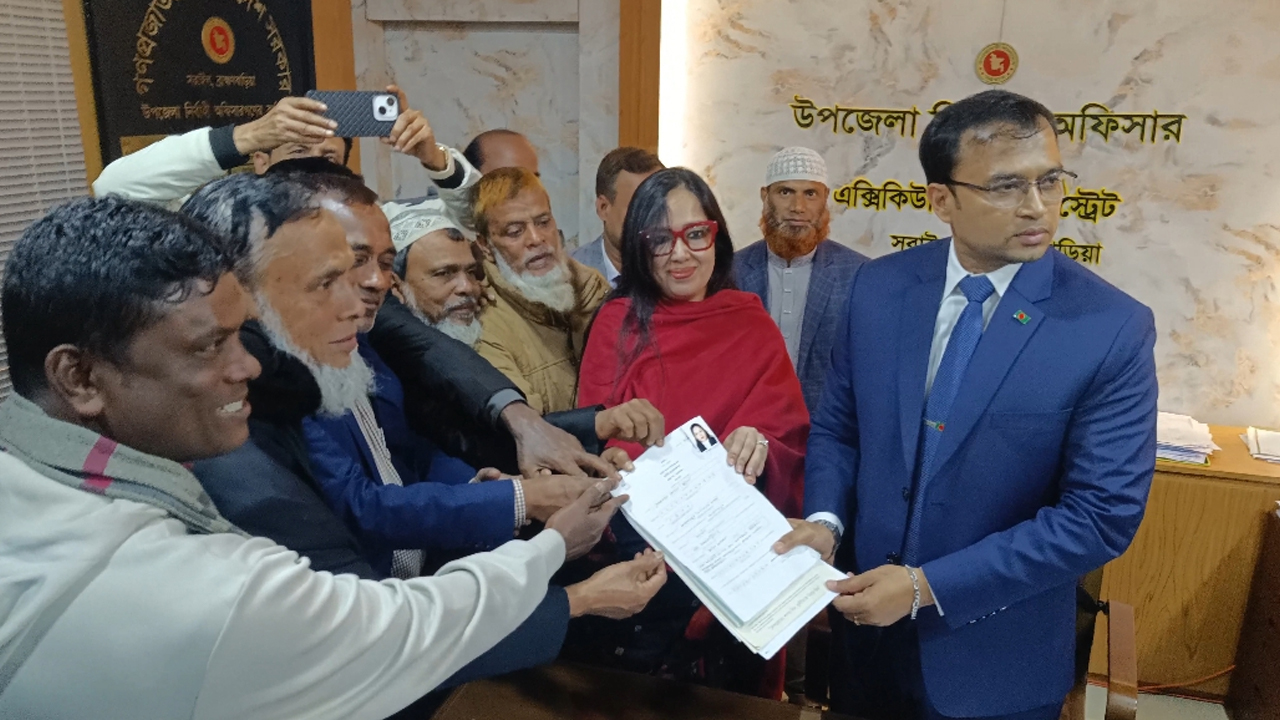 ব্রাহ্মণবাড়িয়ায় ৭২ এমপি প্রার্থীর মনোনয়ন দাখিল
