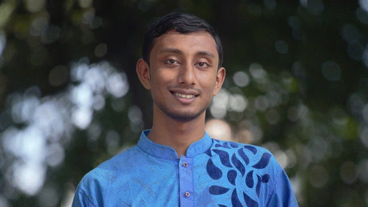 খালেদা জিয়ার মৃত্যু নিয়ে ডাকসু নেতার বিতর্কিত পোস্ট, দুঃখ প্রকাশ