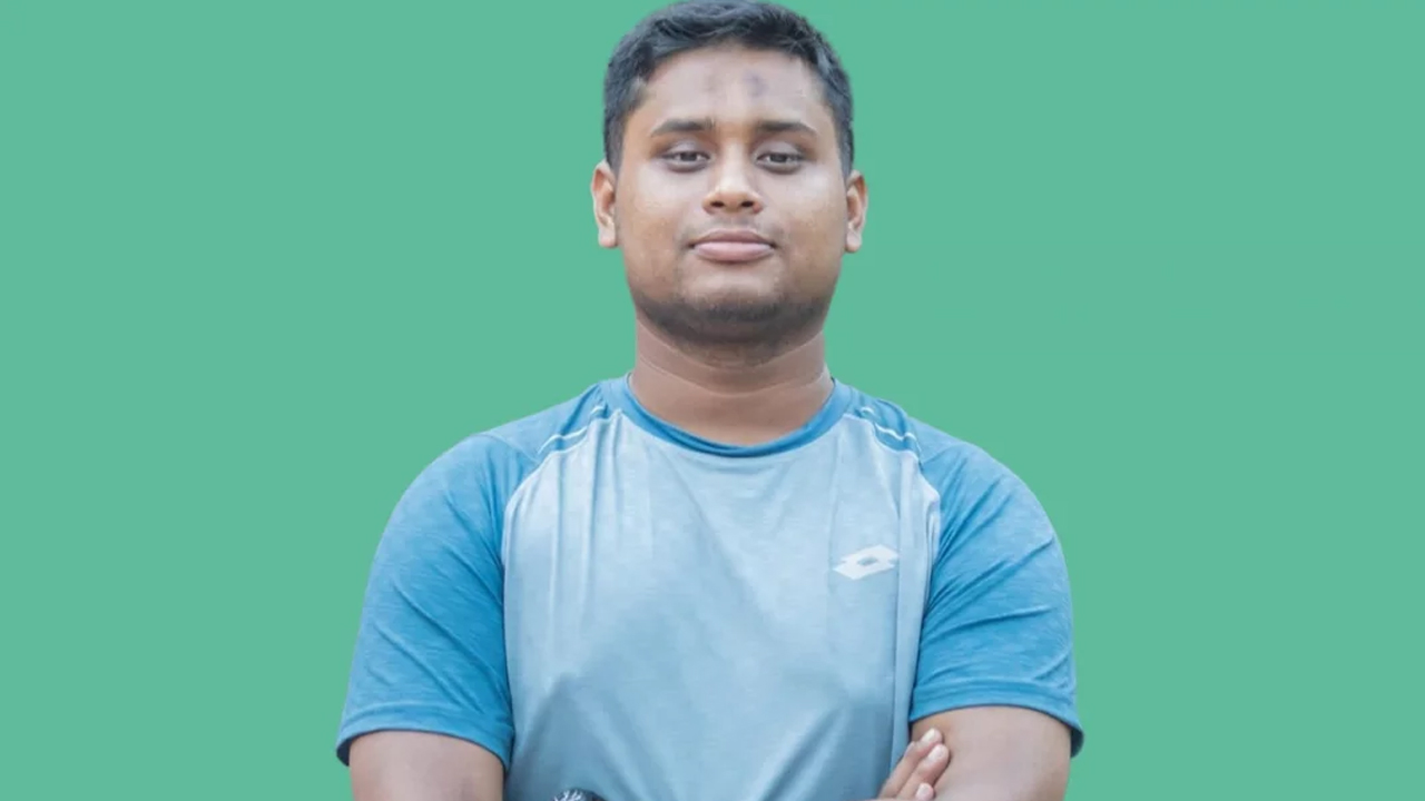 হলফনামায় যত টাকার সম্পদ দেখালেন হাসনাত আব্দুল্লাহ