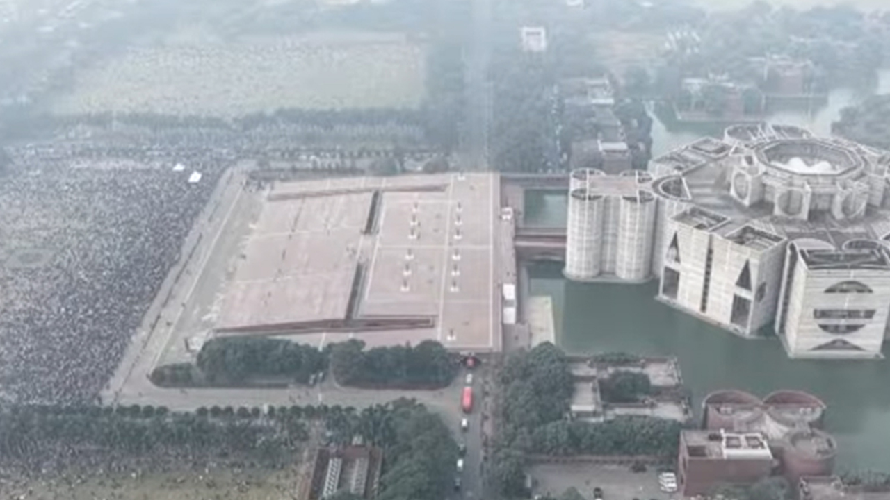 মানিক মিয়া অ্যাভিনিউয়ে বেগম জিয়ার মরদেহ