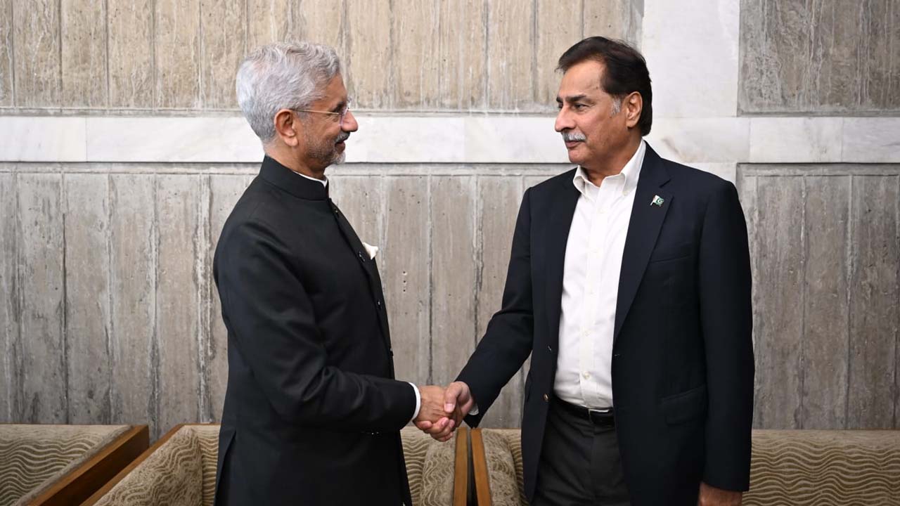 ঢাকায় পাকিস্তানের স্পিকার ও&nbsp;জয়শঙ্করের সাক্ষাৎ