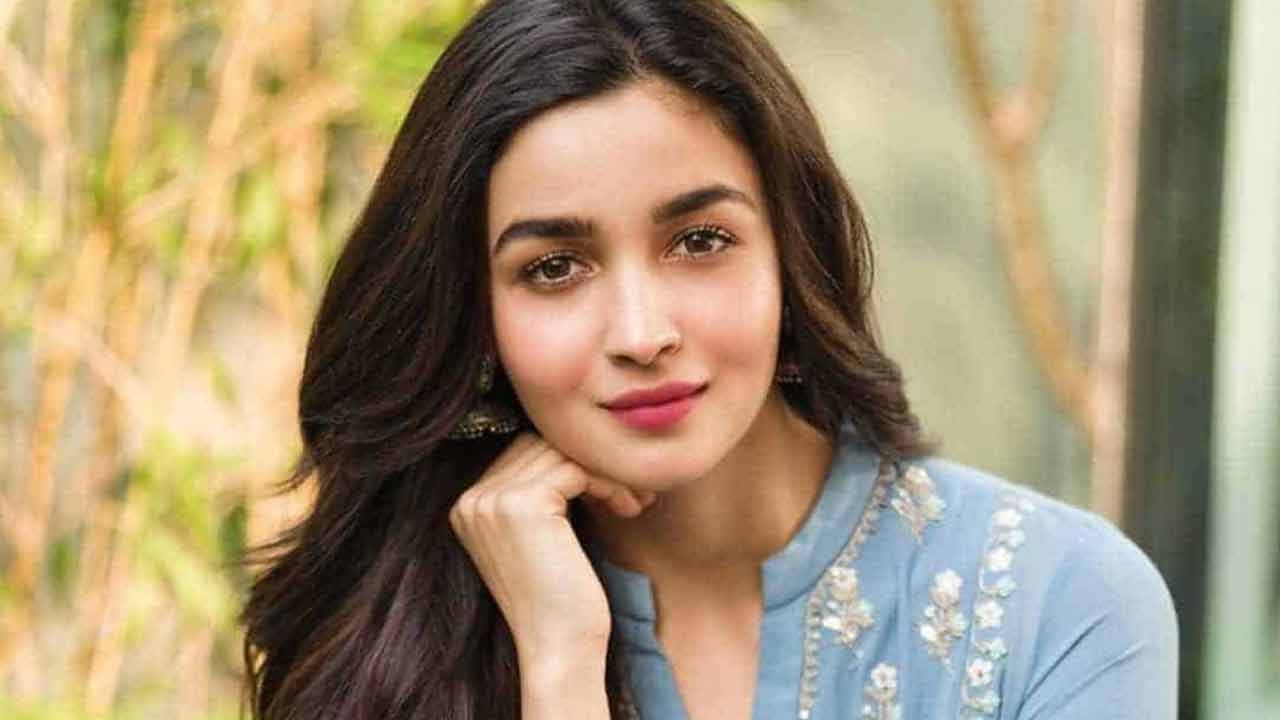 যে কারণে বছরে একটির বেশি সিনেমা করতে চান না আলিয়া ভাট