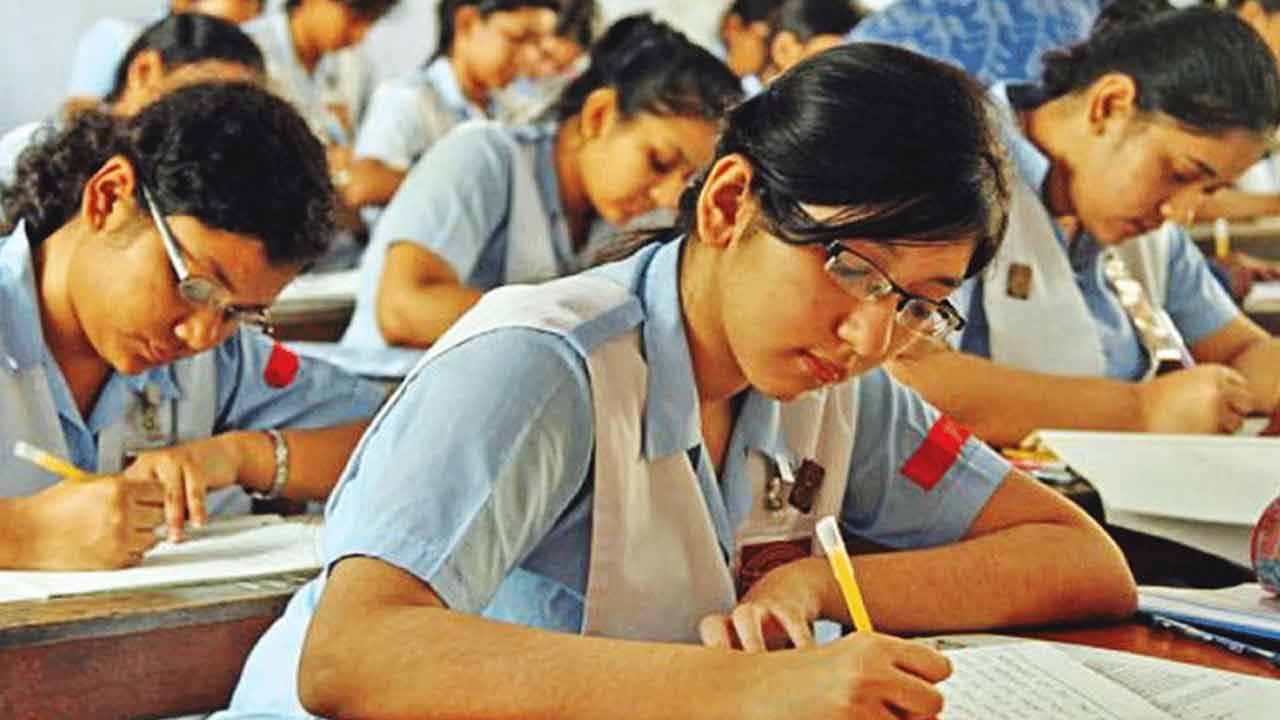 এইচএসসির ফরম পূরণের নতুন তারিখ ঘোষণা