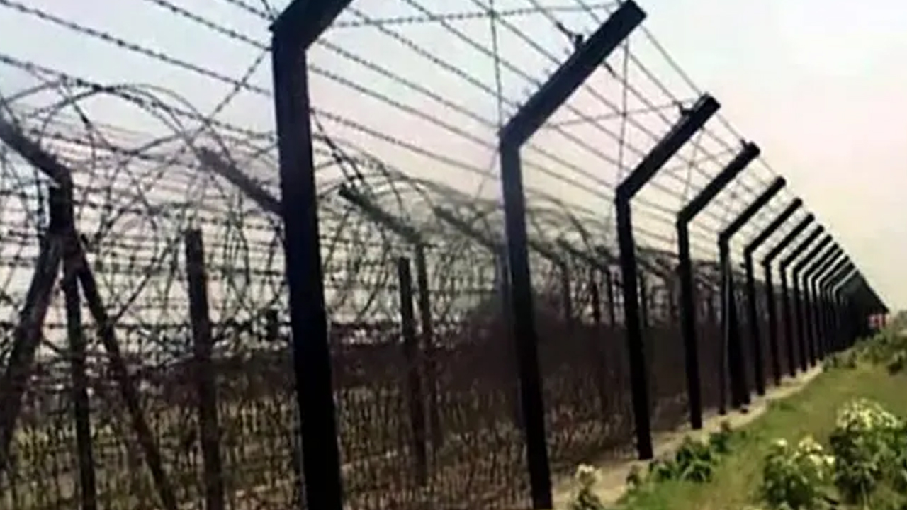 ফের সীমান্তে বিএসএফের গুলি, বাংলাদেশি যুবক আহত