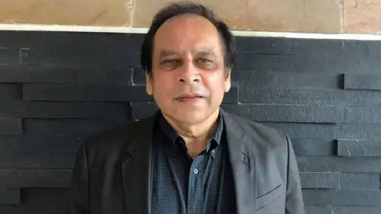 ড. রেজা কিবরিয়াকে শোকজ