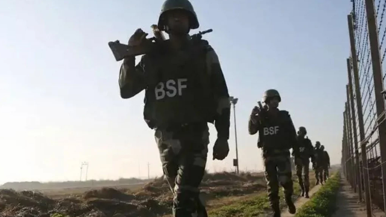 সীমান্তে গুলি ছুড়ে বাংলাদেশি যুবককে ধরে নিয়ে গেছে বিএসএফ