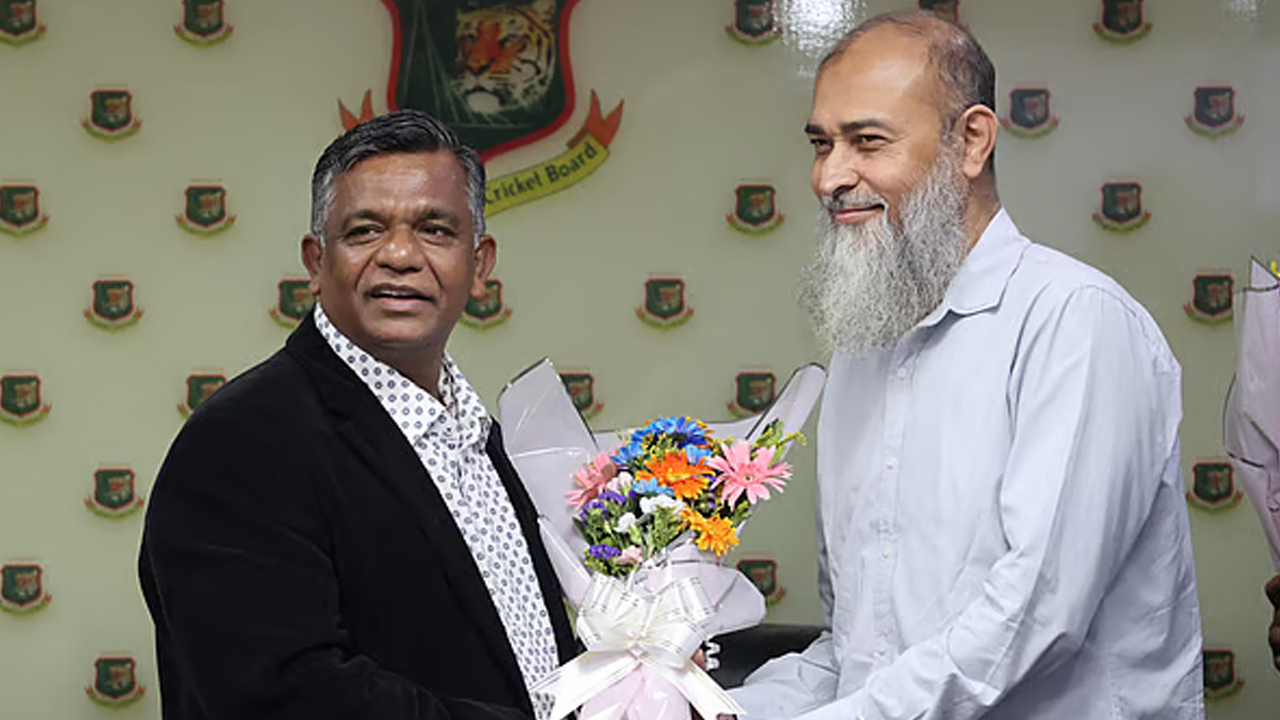 বিসিবির অর্থ কমিটির দায়িত্ব নিলেন বুলবুল