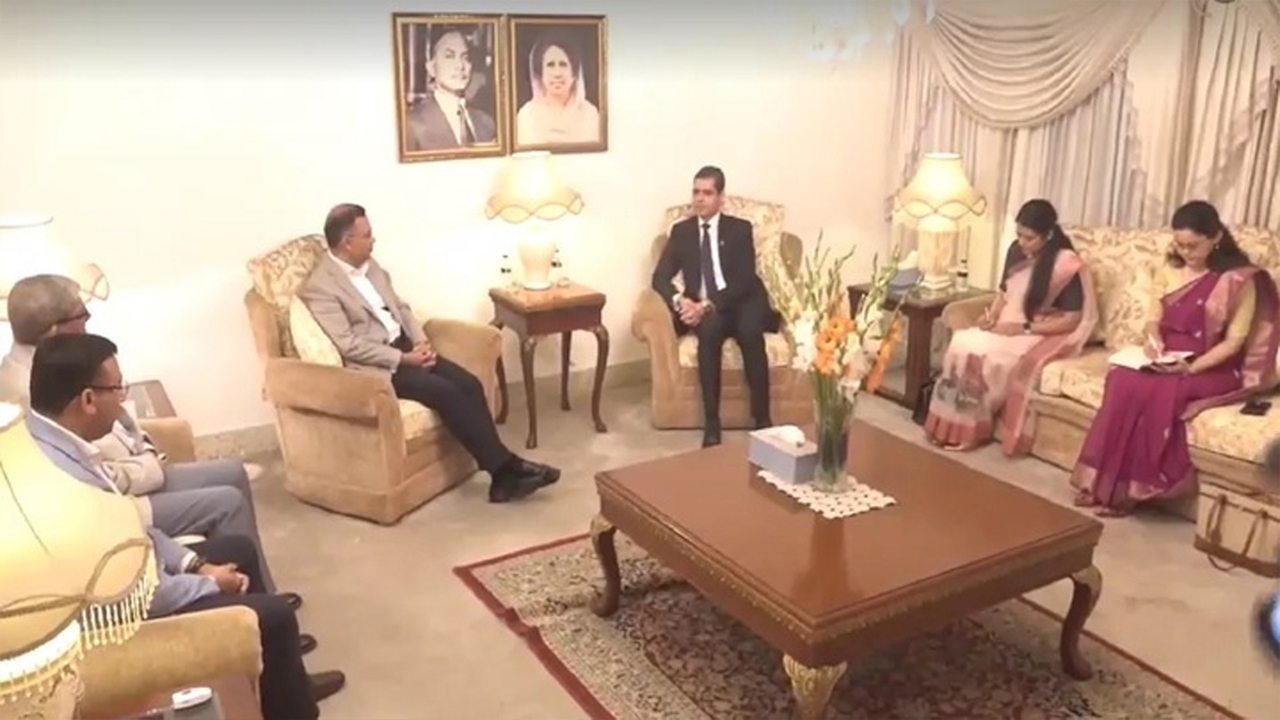 তারেক রহমানের সঙ্গে নেপাল ও ভুটানের রাষ্ট্রদূতের সাক্ষাৎ