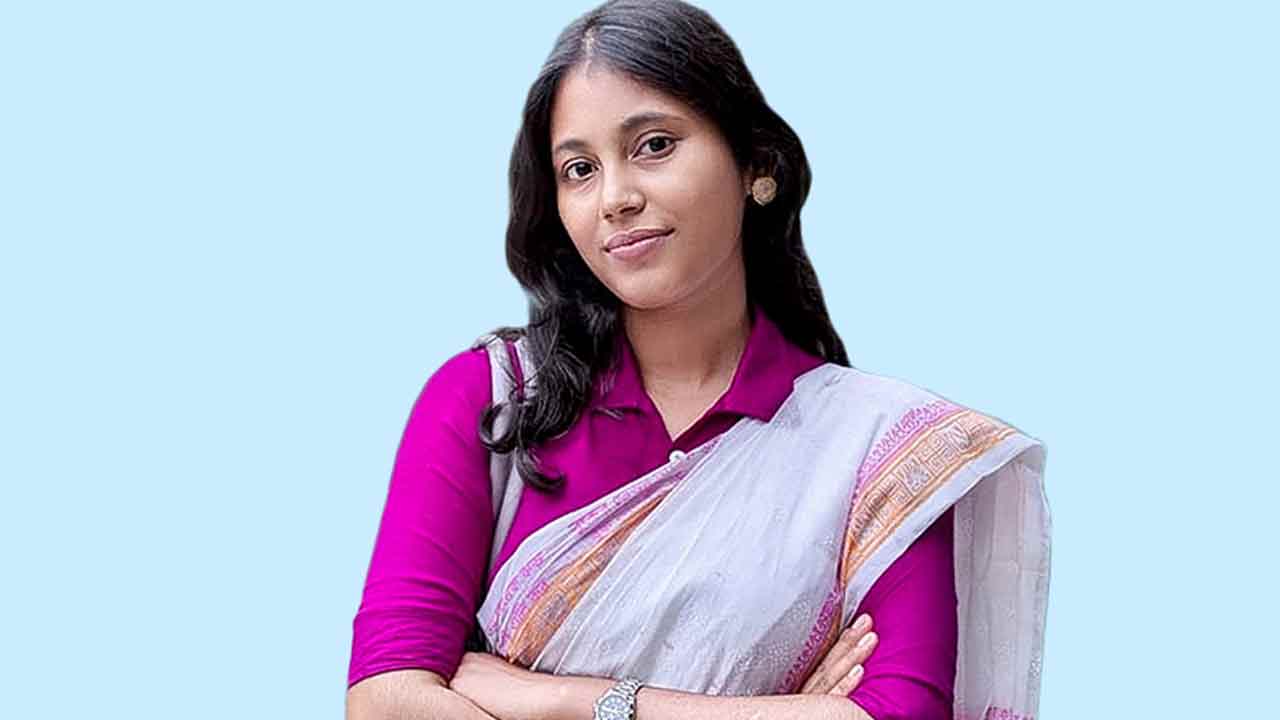 ঢাবিতে কনসার্টে ফ্রি সিগারেট বিতরণ, যা বলছেন জুমা