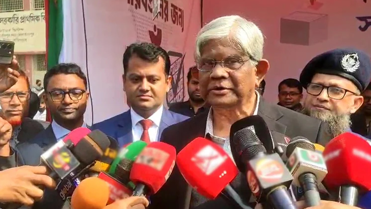 আগে দেশের অর্থনীতি আইসিইউতে ছিল, এখন কেবিনে: অর্থ উপদেষ্টা