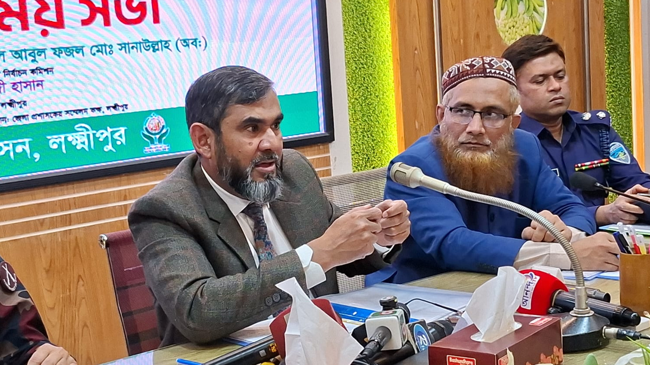 আচরণবিধি নিয়ে রাজনৈতিক দলগুলো অনেক বেশি সচেতন: ইসি সানাউল্লাহ