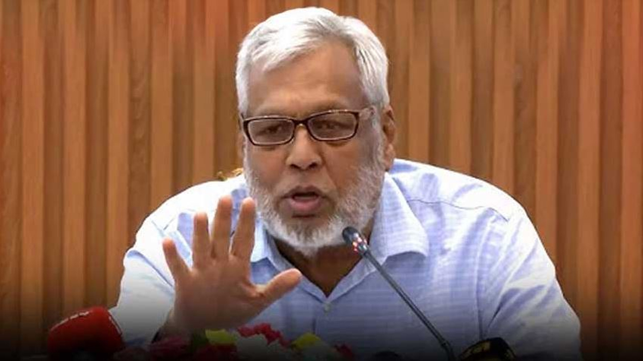 অন্তর্বর্তীকালীন সরকার পে কমিশন বাস্তবায়ন করবে না: ফাওজুল কবির খান