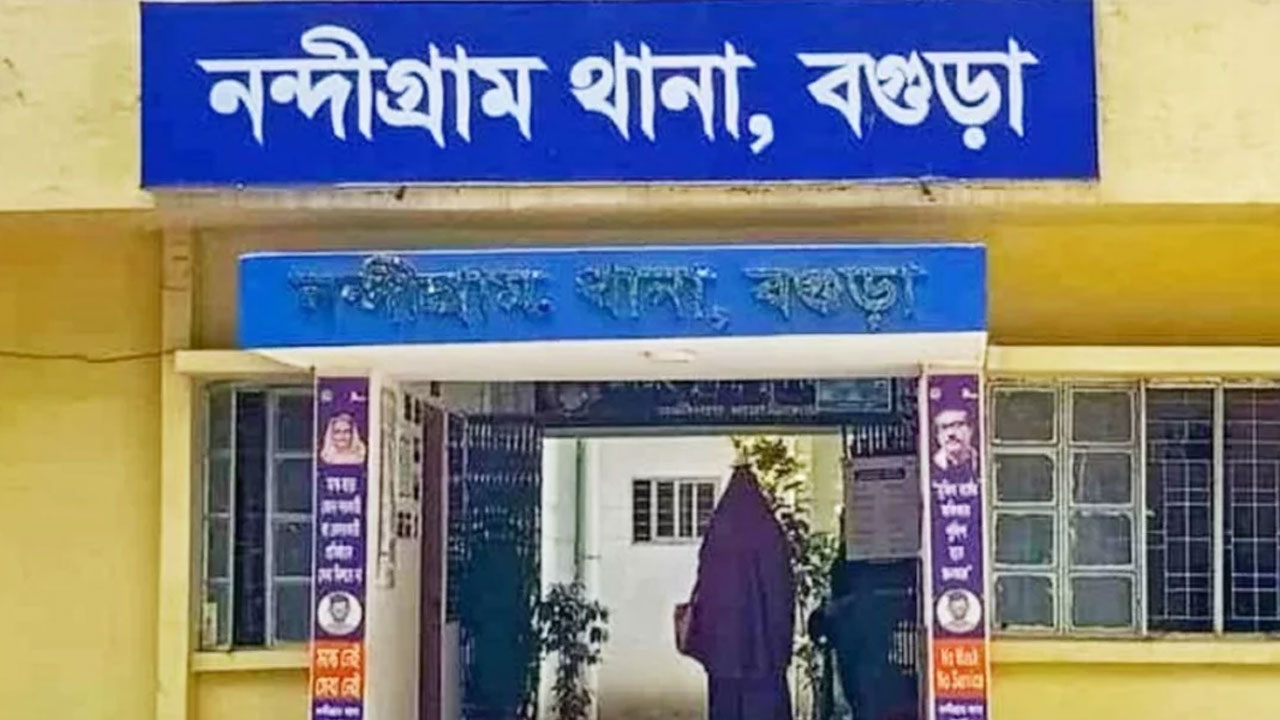 ট্রাকের ধাক্কায় মোটরসাইকেল আরোহী দুই এসএসসি পরীক্ষার্থী নিহত