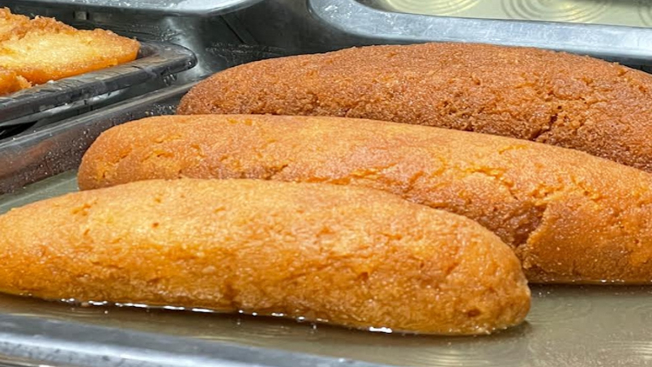 দেশের ৫৮তম জিআই স্বীকৃতি পেল&nbsp;নেত্রকোণার &lsquo;বালিশ মিষ্টি&rsquo;