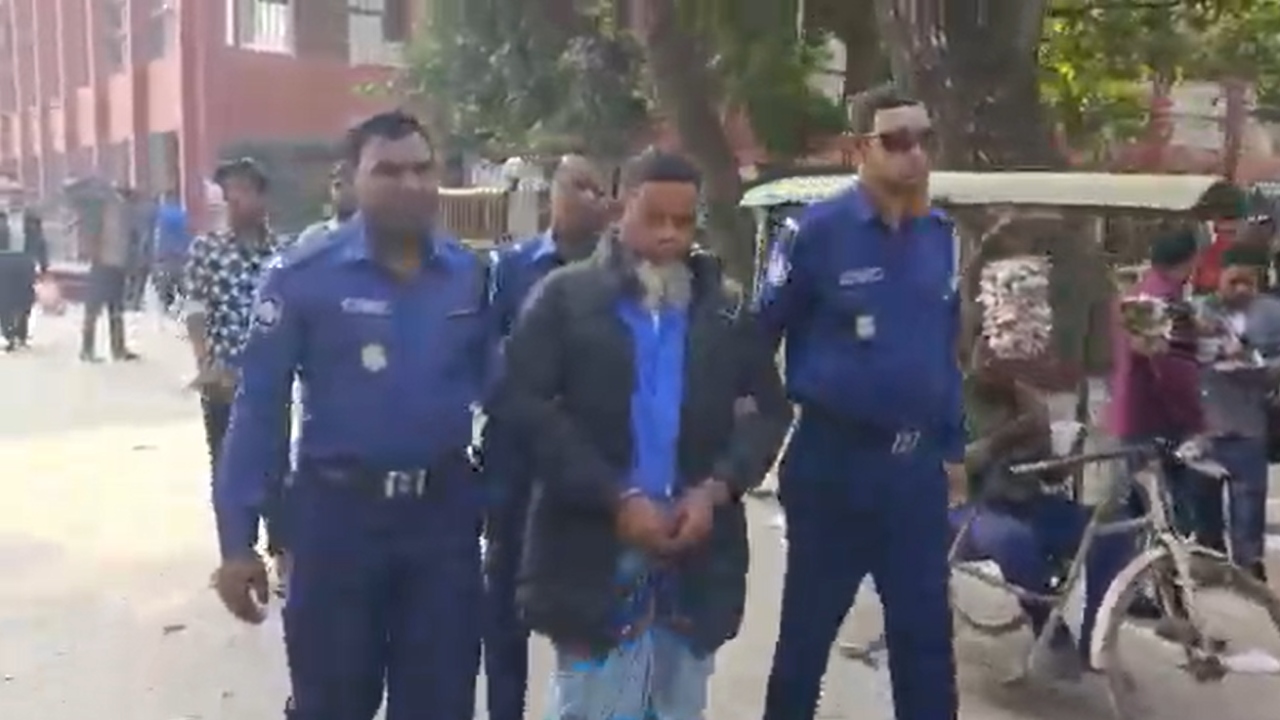 মেহেরপুরে নিঃসন্তান গৃহবধূ ধর্ষণ মামলায় এক কবিরাজের যাবজ্জীবন কারাদণ্ড