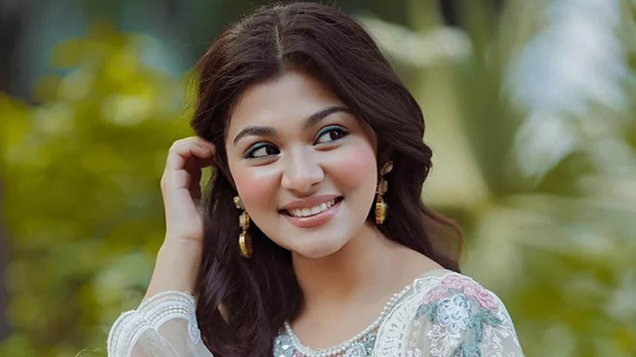 যে কারণে অভিনয় ছাড়ার ঘোষণা দিলেন অভিনেত্রী নওবা