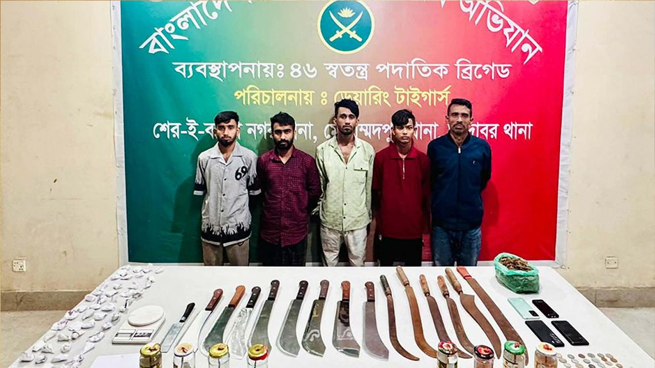 মোহাম্মদপুরে সেনা অভিযানে হত্যা মামলার প্রধান আসামিসহ গ্রেপ্তার ৫