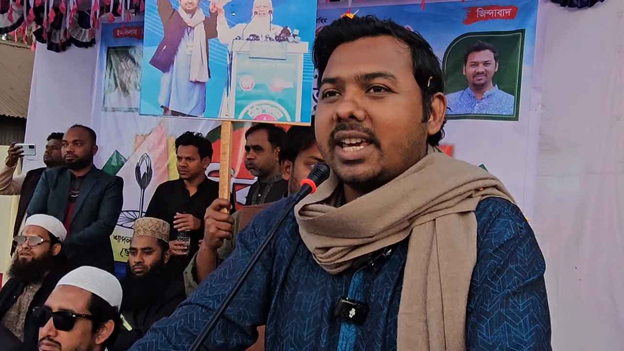 ফ্যামিলি কার্ড নয়, চাঁদাবাজ ঠেকানোর কার্ড দিন: সারোয়ার তুষার