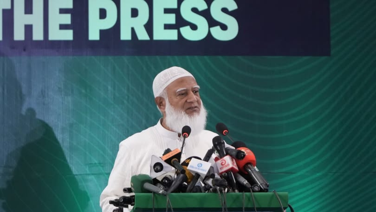 নির্বাচনী ইশতেহার উপস্থাপনার জন্য&nbsp;তারেক রহমানকে আমন্ত্রণ জানালেন&nbsp;জামায়াত আমীর