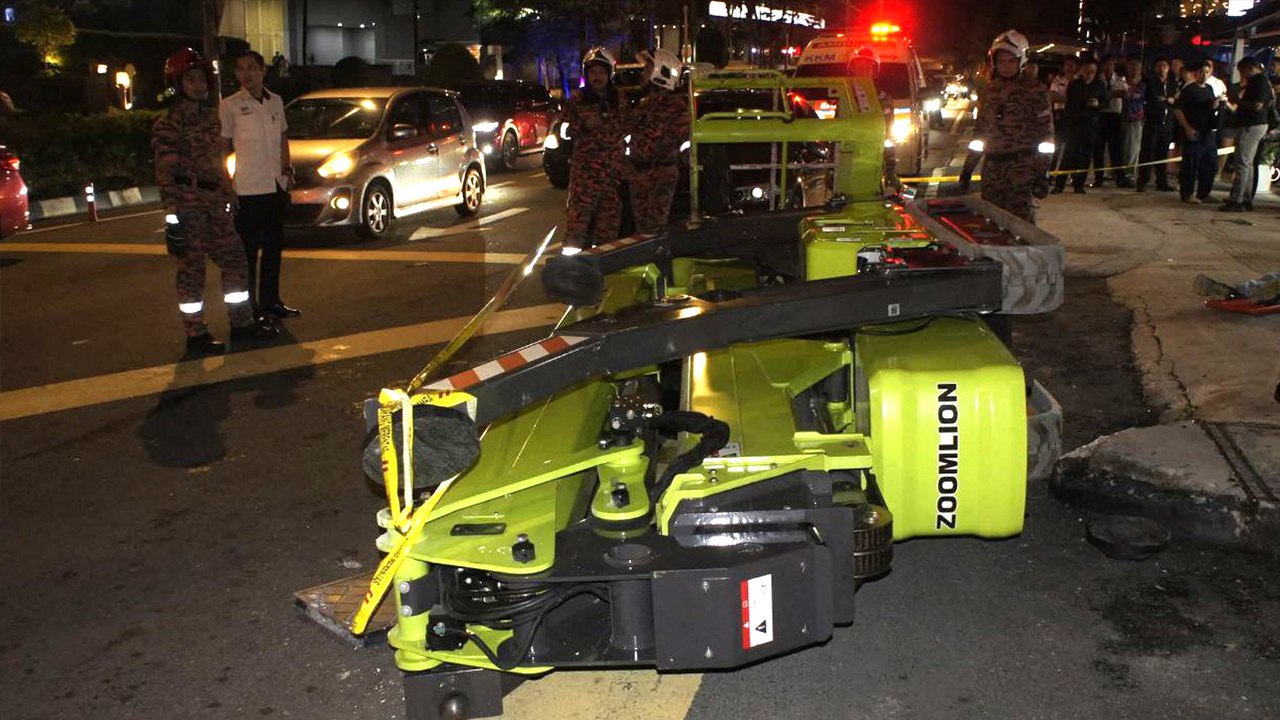 মালয়েশিয়ায় ক্রেনের নিচে চাপা পড়ে বাংলাদেশি শ্রমিকের মৃত্যু