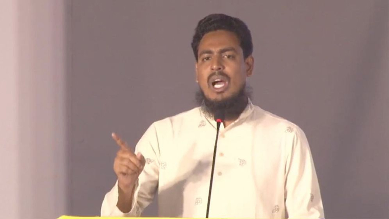 মুঠোফোনে আখতার হোসেনকে প্রাণনাশের হুমকি